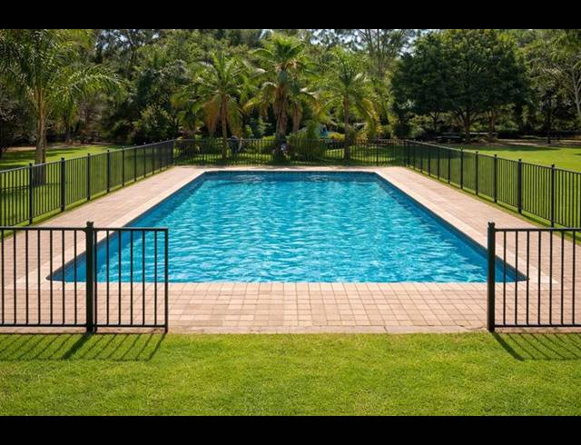 2 BEDROOM APARTMENT FOR SALE IN ZWARTKOP GOLF ESTATE